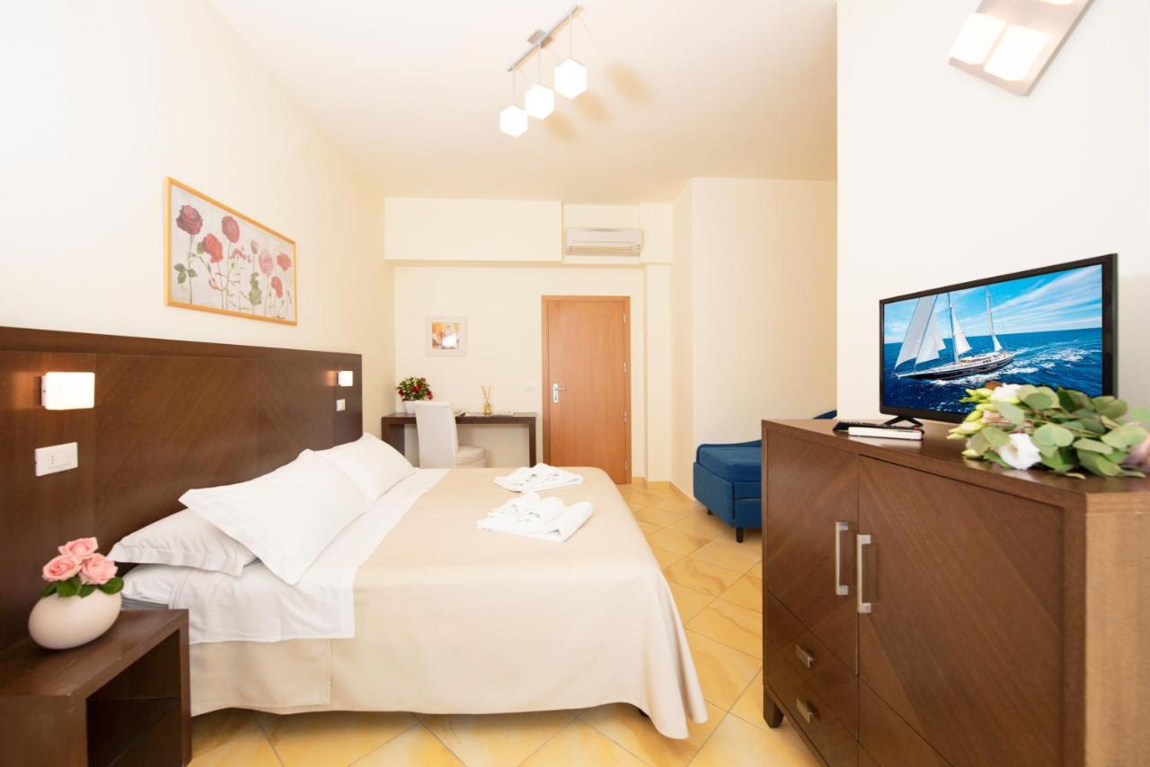 Hotel Mexico Bellaria – Igea Marina Kültér fotó
